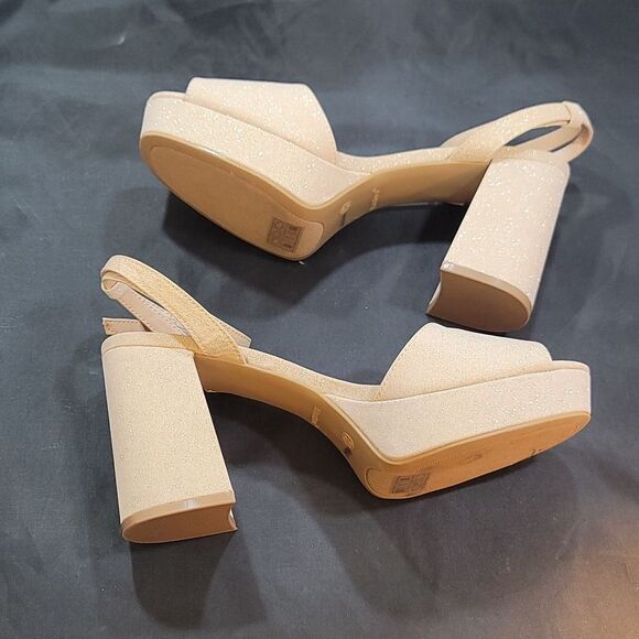 BRAND NEW BAMBOO BLOCK-HEEL ADJUSTABLE BUCKLE CLOSURE OPEN-TOE SANDAL - Picture 8 of 15